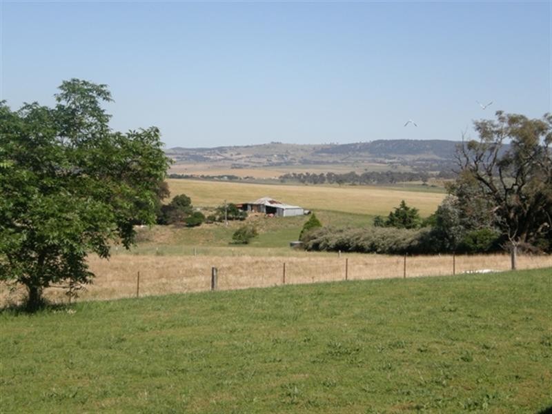 Laffing Waters NSW 2795