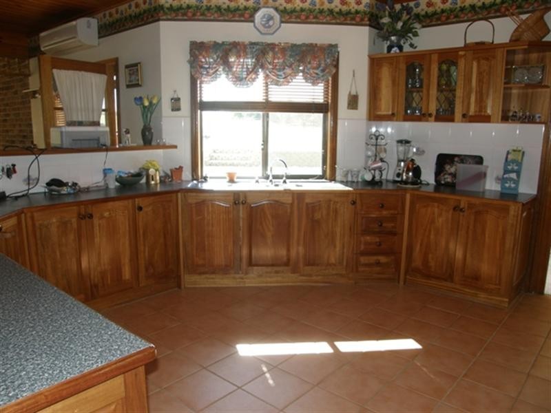 Laffing Waters NSW 2795