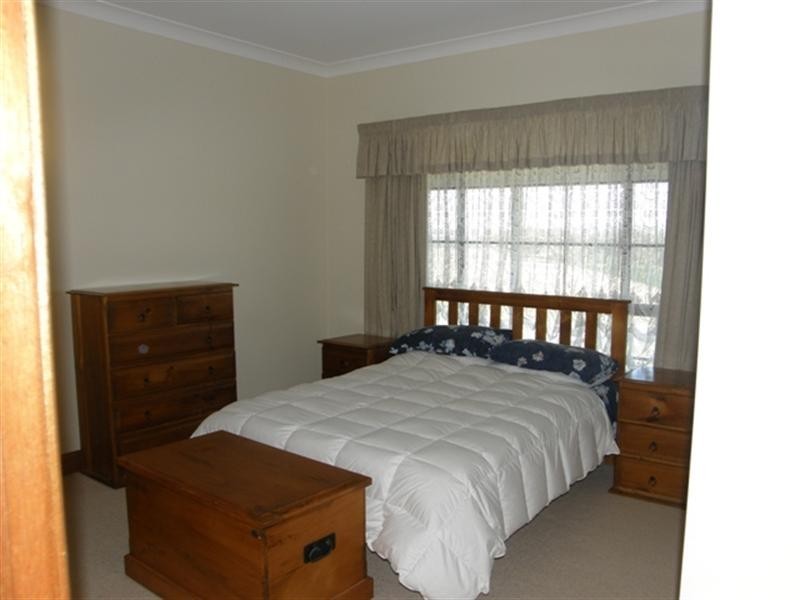 Laffing Waters NSW 2795