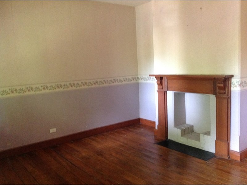 193 PIPER Street, Bathurst NSW 2795