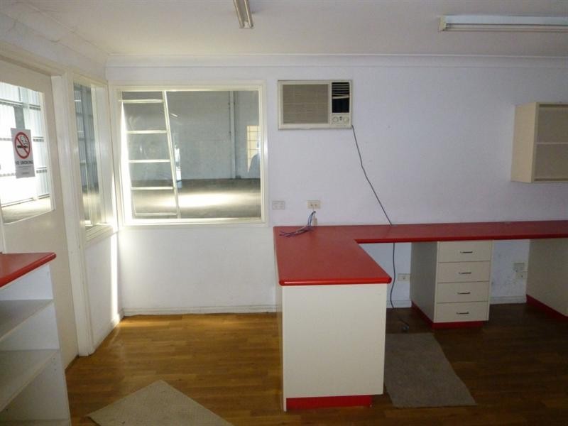 2/45 Upfold Street, Bathurst NSW 2795