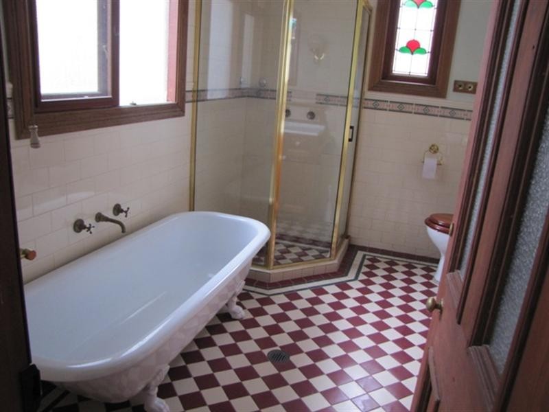 86 ROCKET Street, Bathurst NSW 2795