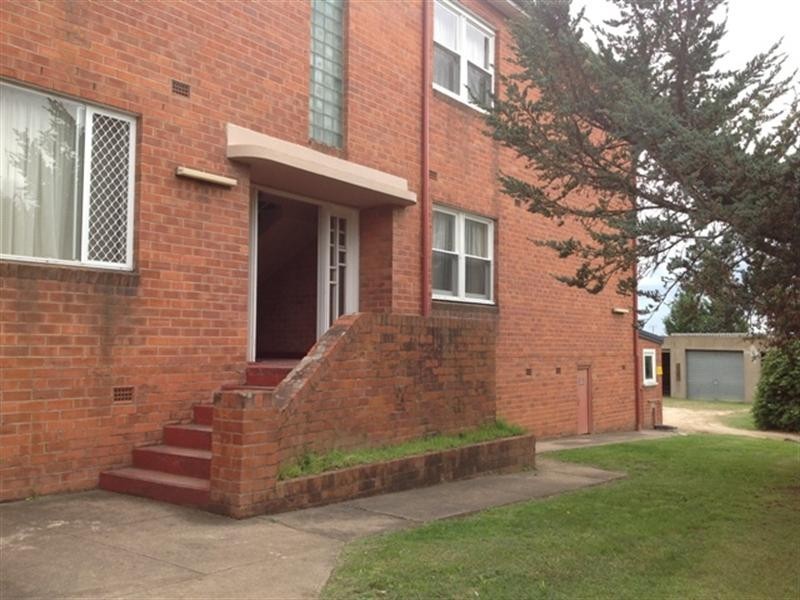 3/145 ROCKET Street, Bathurst NSW 2795
