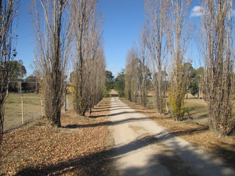 43 Rayburn Drive, Bathurst NSW 2795