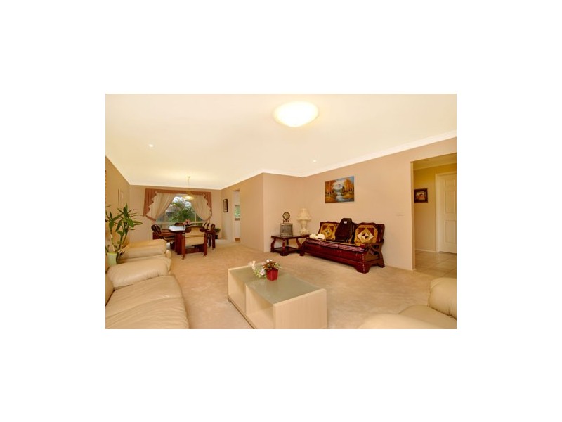 2 Blundell Circuit, Kellyville NSW 2155