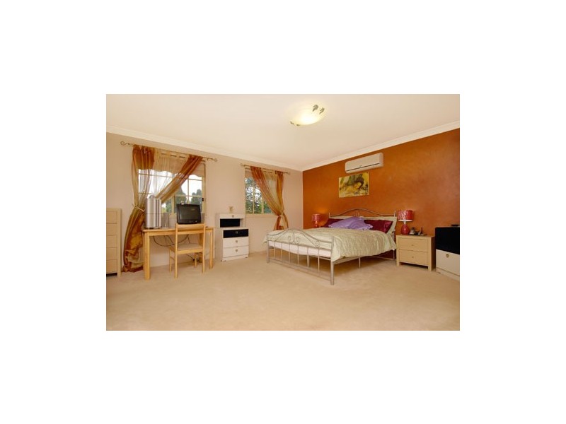 2 Blundell Circuit, Kellyville NSW 2155