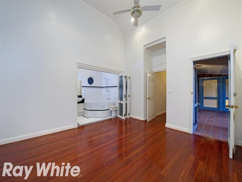16 Castlewood Drive, Castle Hill NSW 2154