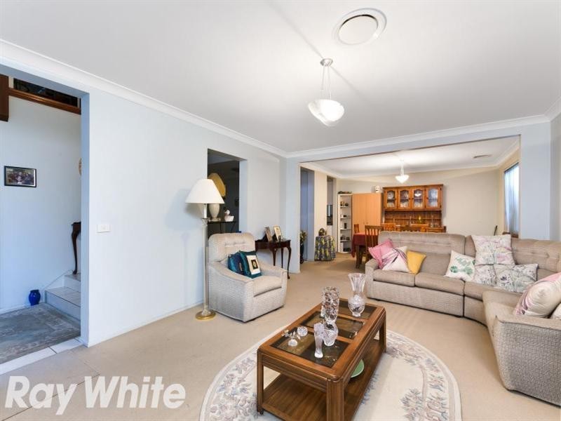 34 Brampton Drive, Beaumont Hills NSW 2155