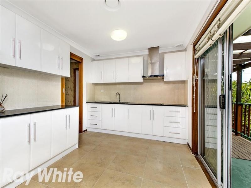 2 Lukes Lane, Baulkham Hills NSW 2153