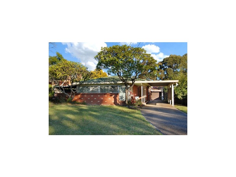 28 Sarah Crescent, Baulkham Hills NSW 2153