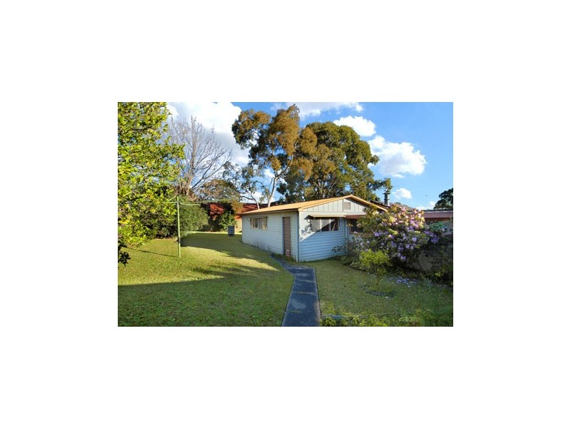 28 Sarah Crescent, Baulkham Hills NSW 2153