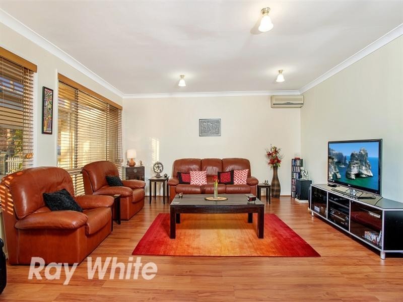74 Glanmire Road, Baulkham Hills NSW 2153