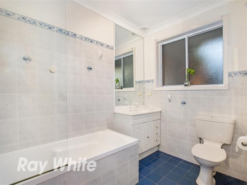 74 Glanmire Road, Baulkham Hills NSW 2153