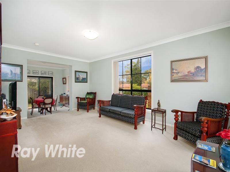 1/4 Kenneth Avenue, Baulkham Hills NSW 2153