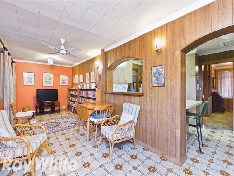 121 Caroline Chisholm Drive, Winston Hills NSW 2153