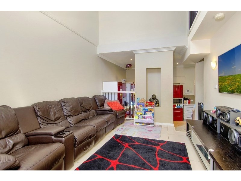 2/375-379 Old Northern Road, Castle Hill NSW 2154