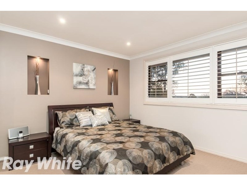 10 Thompson Place, Baulkham Hills NSW 2153