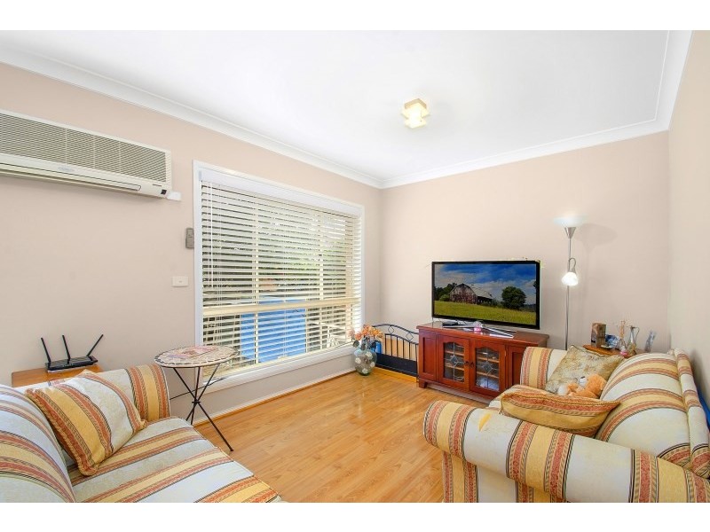 2/235-241 Windsor Road, Northmead NSW 2152