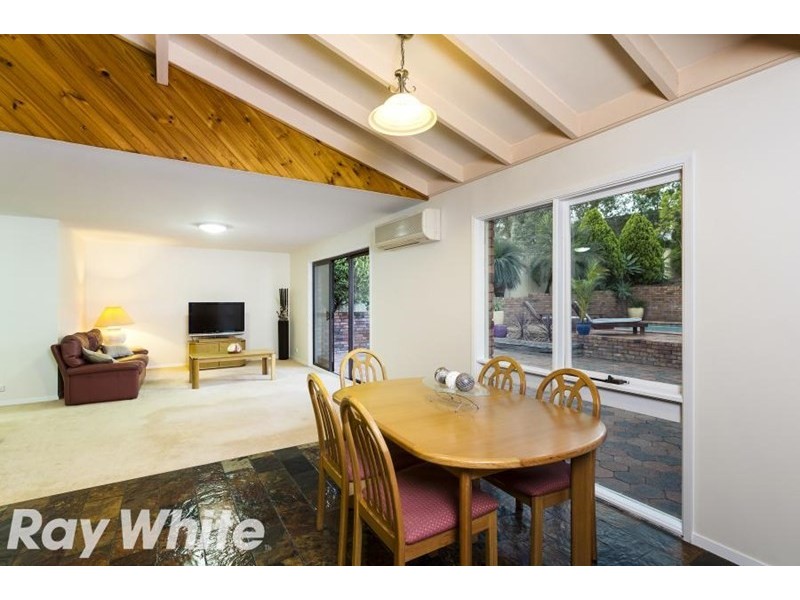 12 Thompson Place, Baulkham Hills NSW 2153