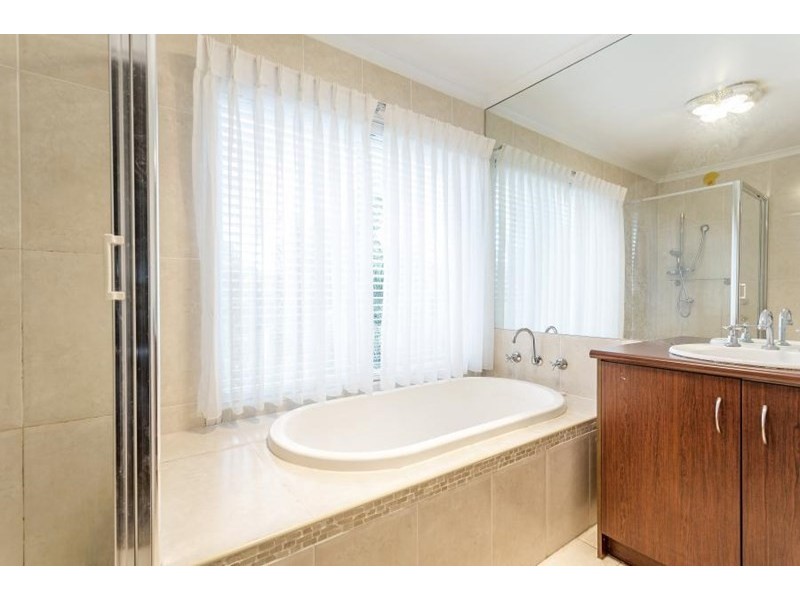 17 Firenze Street, Glenwood NSW 2768