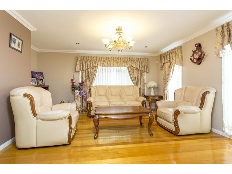 17 Firenze Street, Glenwood NSW 2768