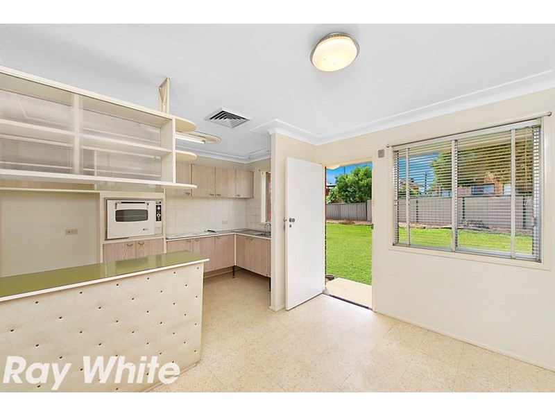 14 Hood Street, Northmead NSW 2152