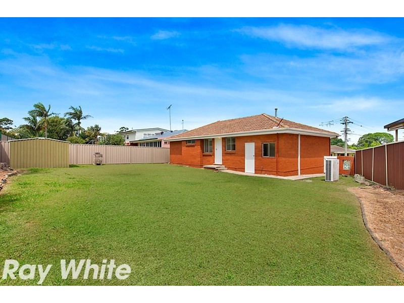 14 Hood Street, Northmead NSW 2152