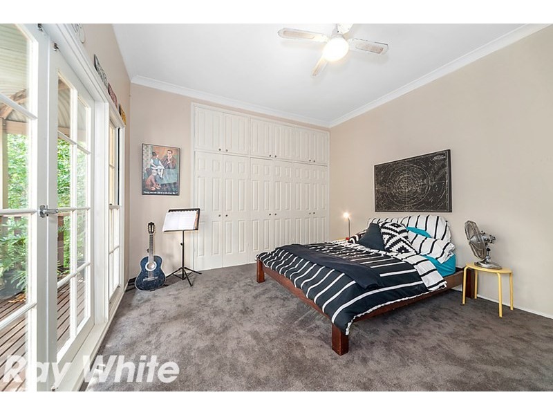 12 Chadworth Place, Baulkham Hills NSW 2153
