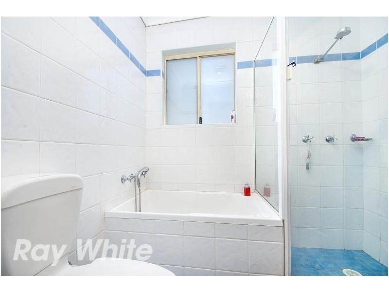10/241 Old Windsor Road, Old Toongabbie NSW 2146