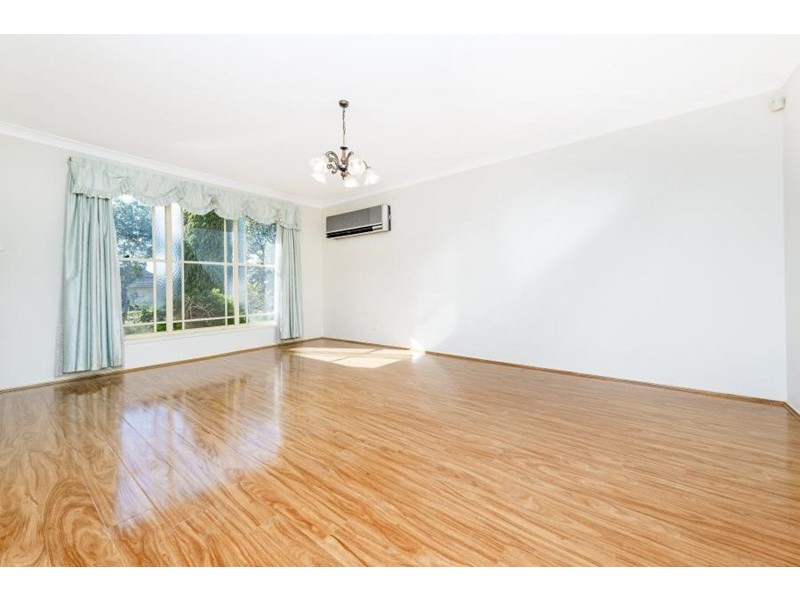 97 Amphitheatre Circuit, Baulkham Hills NSW 2153