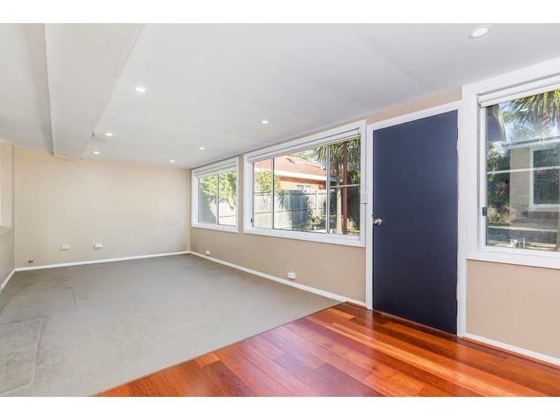 1 Baker Crescent, Baulkham Hills NSW 2153