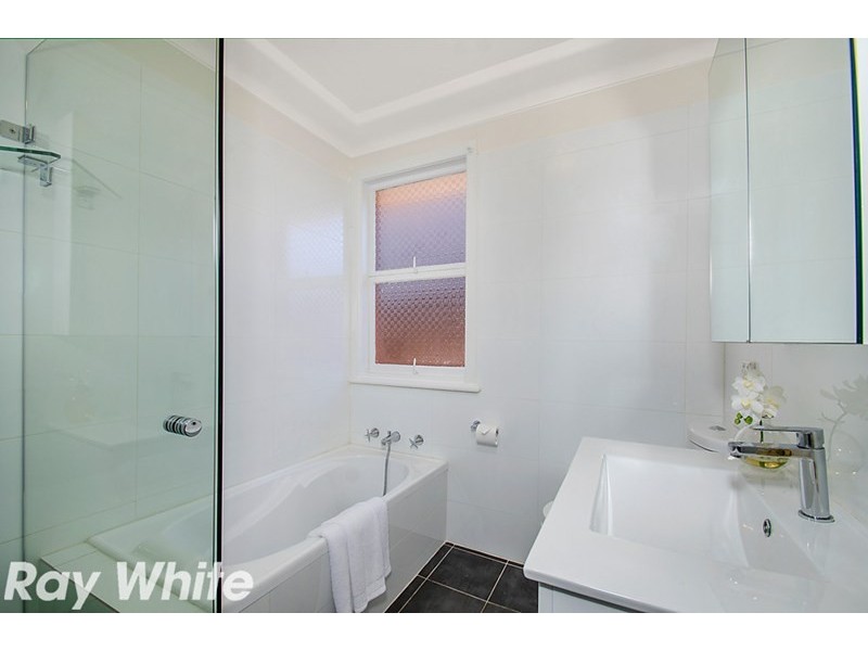 32 Sarah Crescent, Baulkham Hills NSW 2153