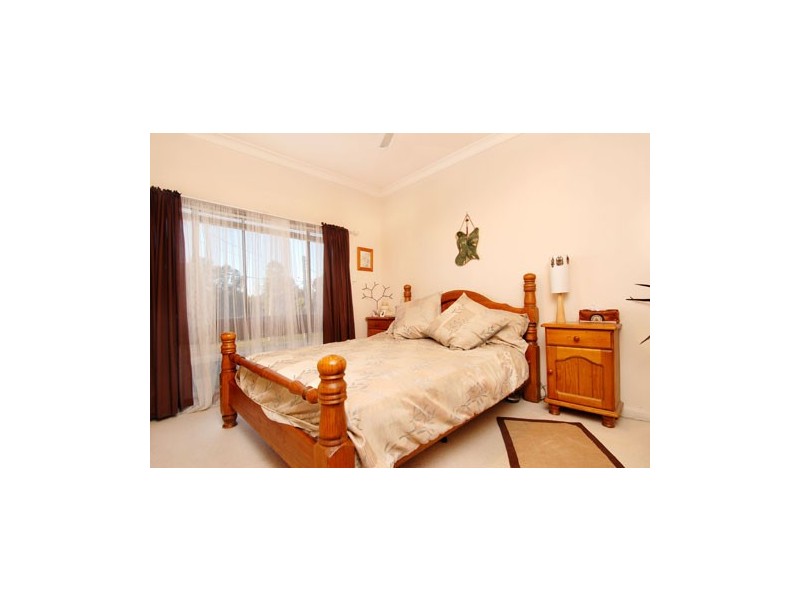 28 Portia Road, Toongabbie NSW 2146