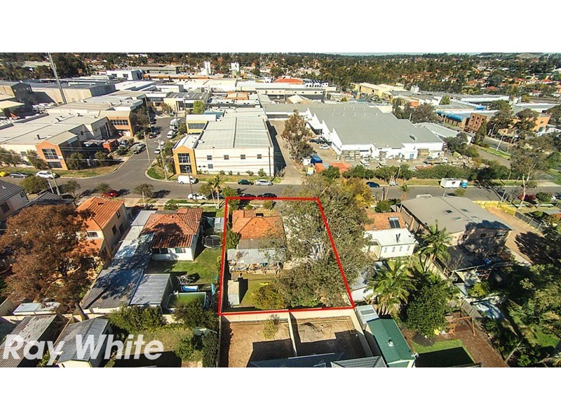 57 Burrabogee Road, Toongabbie NSW 2146