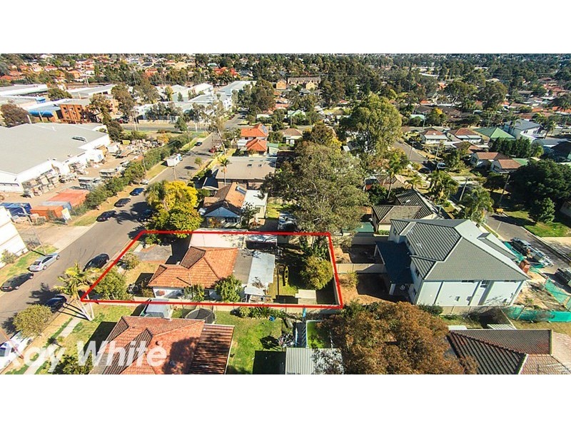 57 Burrabogee Road, Toongabbie NSW 2146