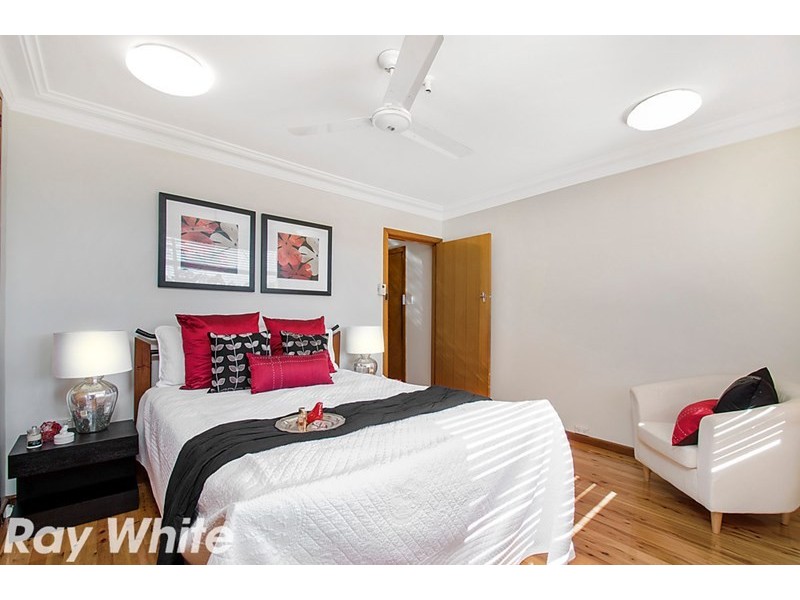 32 Sarah Crescent, Baulkham Hills NSW 2153