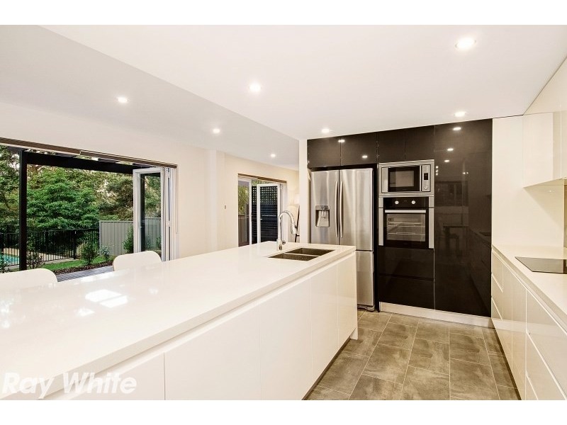 18 Candowie Crescent, Baulkham Hills NSW 2153