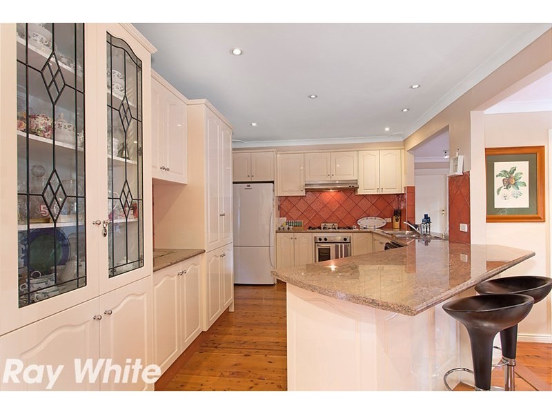 6 Berwin Place, Baulkham Hills NSW 2153