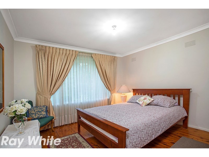 6 Berwin Place, Baulkham Hills NSW 2153