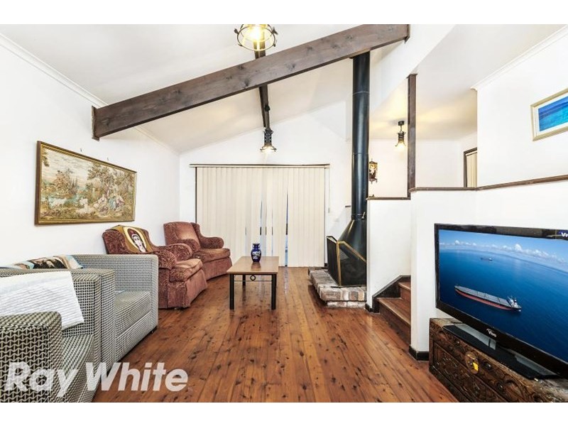 1 Cropley Drive, Baulkham Hills NSW 2153