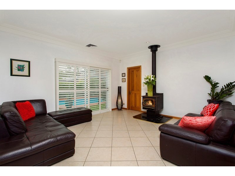 8 Lynwood Place, Castle Hill NSW 2154