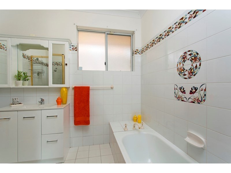 8 Lynwood Place, Castle Hill NSW 2154