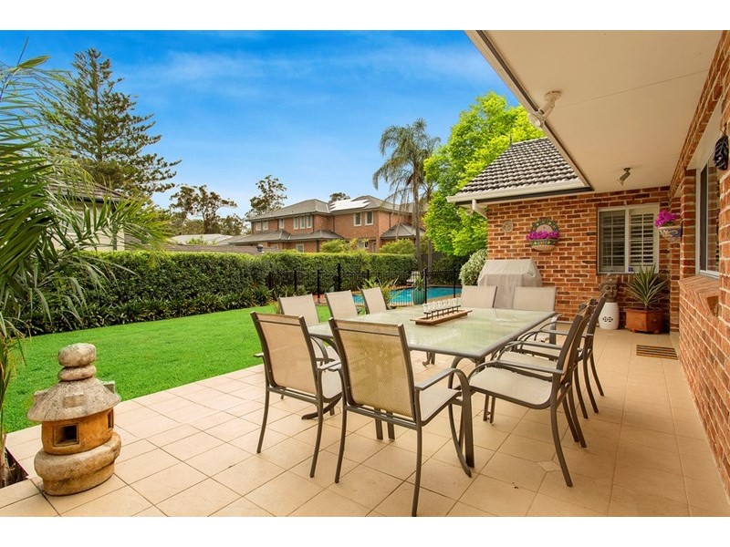 8 Lynwood Place, Castle Hill NSW 2154