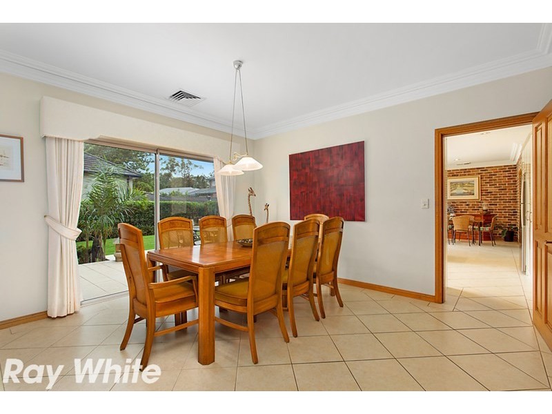 8 Lynwood Place, Castle Hill NSW 2154