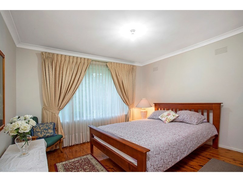 6 Berwin Place, Baulkham Hills NSW 2153