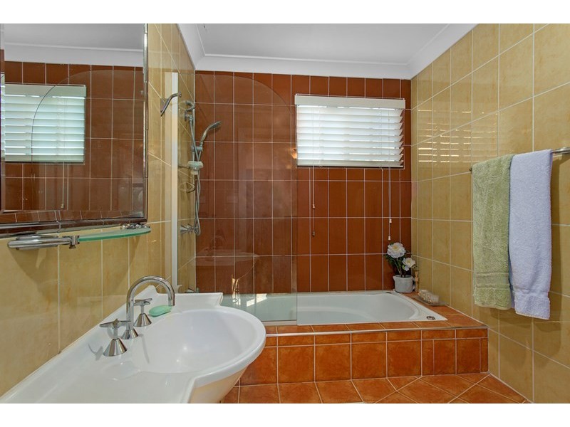 6 Berwin Place, Baulkham Hills NSW 2153