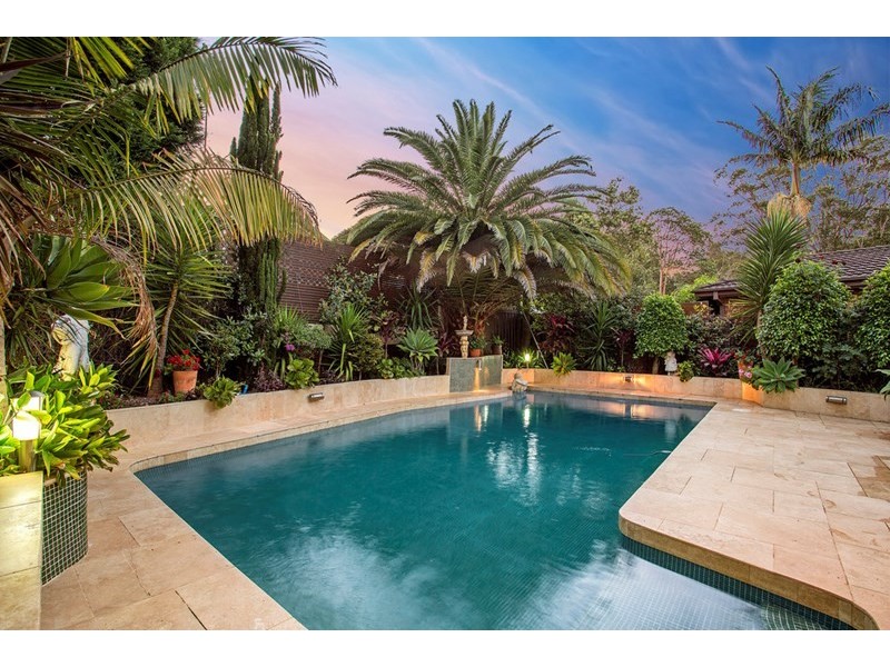 6 Berwin Place, Baulkham Hills NSW 2153