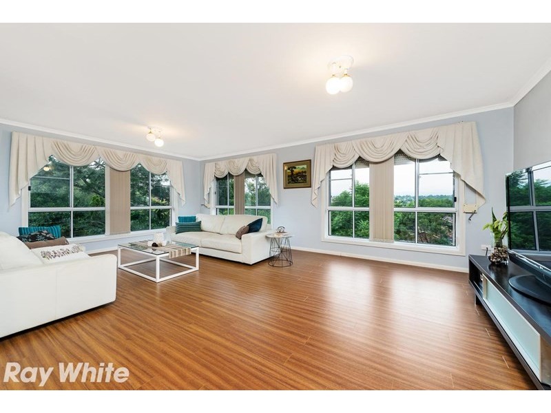 44 Crestwood Drive, Baulkham Hills NSW 2153
