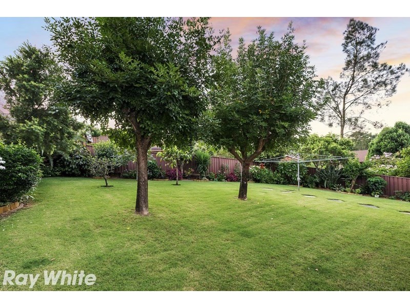 44 Crestwood Drive, Baulkham Hills NSW 2153