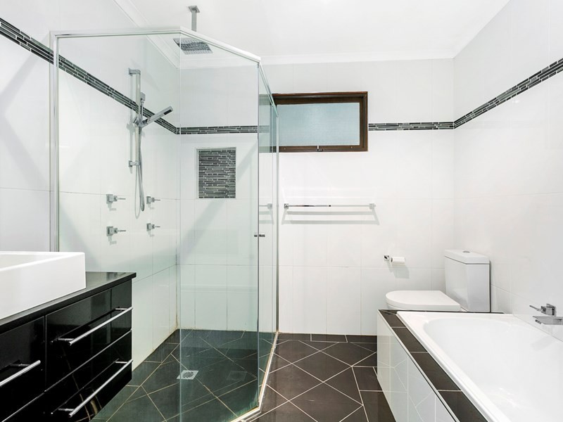 5 Lambert Crescent, Baulkham Hills NSW 2153